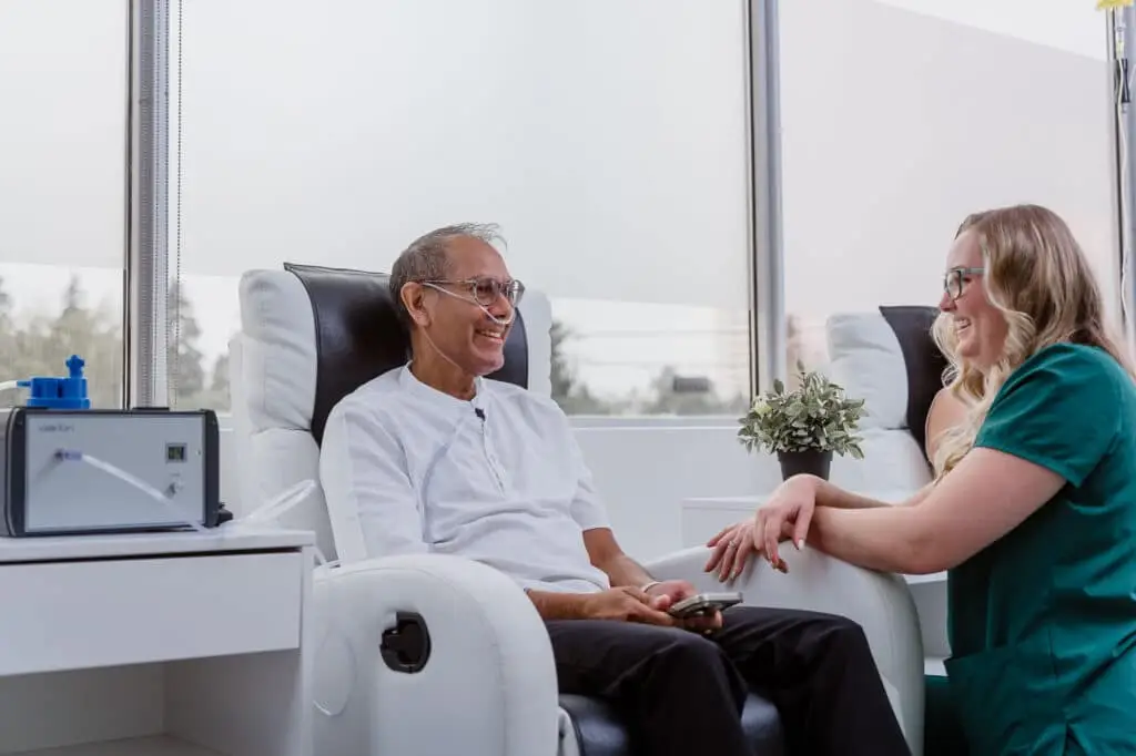 Customer receiving Oxygen Therapy